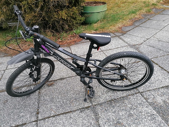 Crescent poikien polkupyörä 20" musta