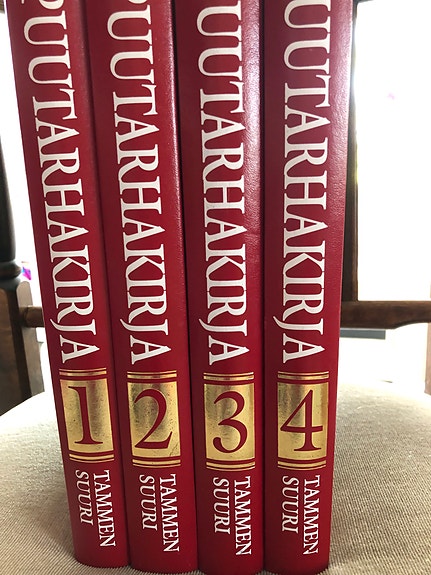 Tammen suuri puutarhakirja 1–4 kirjasarja