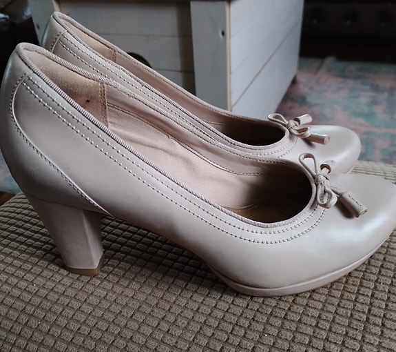Avokkaat Clarks 38