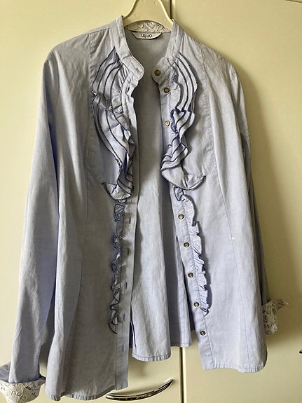 Liu•Jo Jeans vaal.sininen paitapusero, k.44