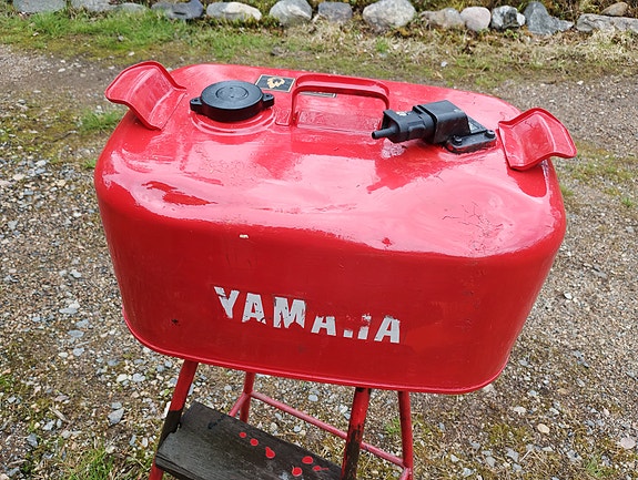 Polttoainesäiliö