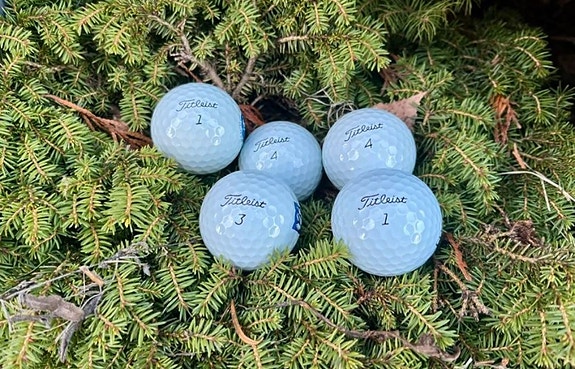 Kaikenlaisia Golfpalloja Halvalla