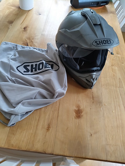 Shoei hornet DS S-koko kypärä