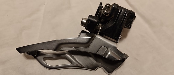 Shimano Deore etuvaihtaja 3x10v
