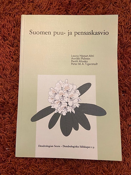 Suomen puu- ja pensaskasvio -kirja, 1992