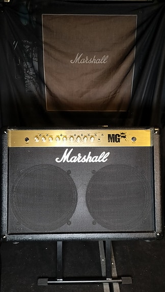 Marshall MG100FX kitaravahvistin, combo, kitara, vahvistin