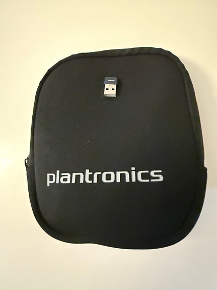 Plantronics Voyager Focus UC B825 vastamelukuulokkeet + kotelo