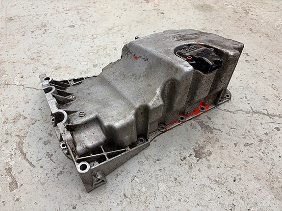 Audi 2.0 TFSI EA113 öljypohja