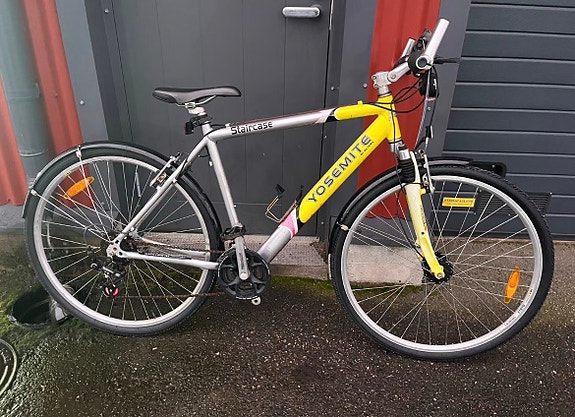 Yosemite starcase 28” polkupyörä