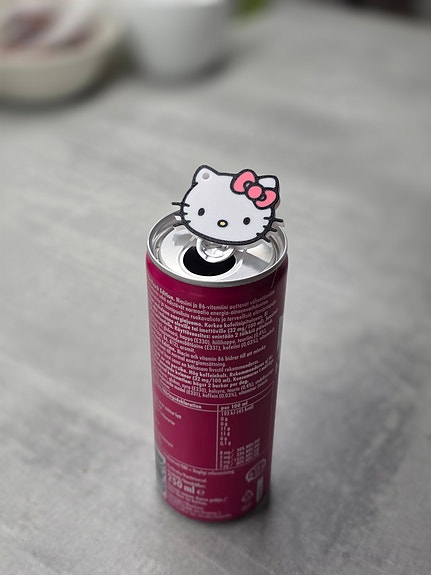Hello Kitty tölkinavaaja