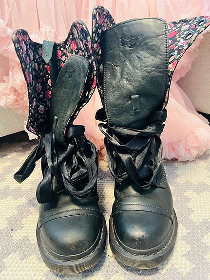 Dr. Martens kukkavuoriset maiharit 37