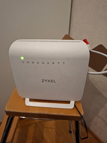 Zyxel-modeemi.