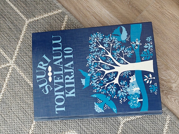 Suuri toivelaulukirja 10 nuottikirja