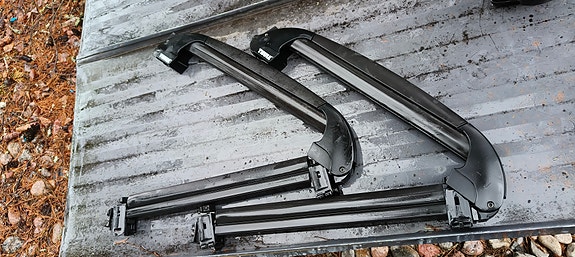 Thule kattotelineet