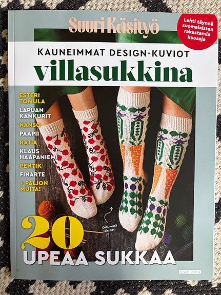 Kauneimmat design-kuviot villasukkina -lehti