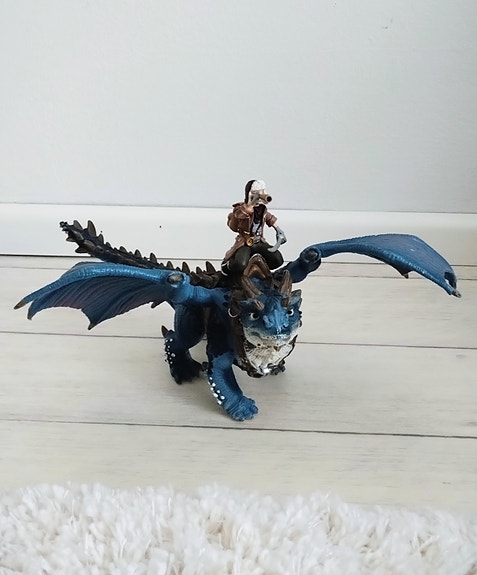 Schleich lohikäärme ja ratsastaja