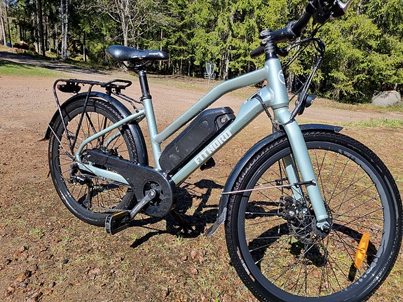 FitNord Ava Jr lasten sähköpyörä 24" minttu (Takuu voimassa!)