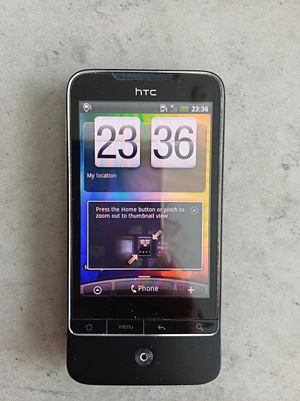 HTC Legend retro älypuhelin