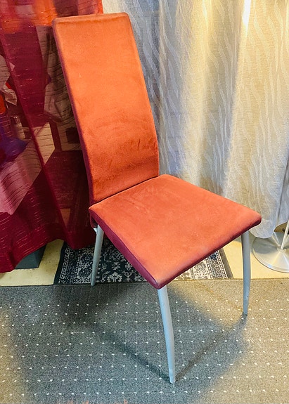 Ruokapöydän tuolit 4 kpl