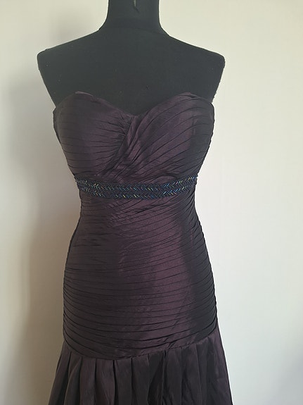 Silkki iltapuku koko 32 violetti Uniikki