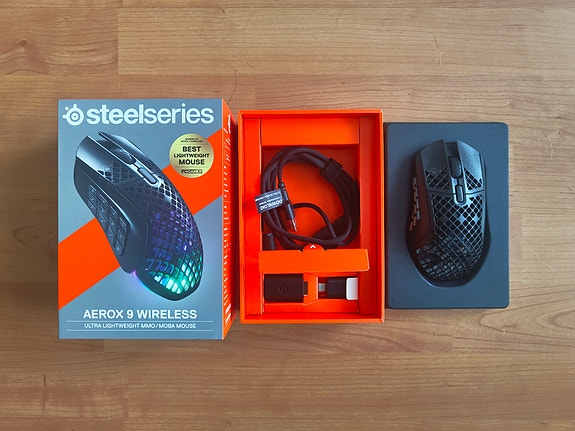 SteelSeries Aerox 9 langaton pelihiiri