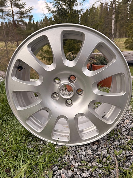 Jaguar XJ vanteet 17”