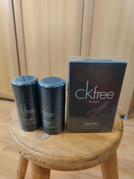 Calvin Klein CK Free for Men tuoksu ja deodorantit miehelle
