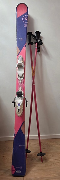 Rossignol Temptation 80 naisten laskettelusukset + sauvat
