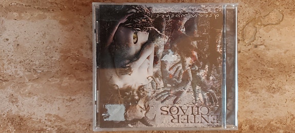 Enter Chaos CD-albumi