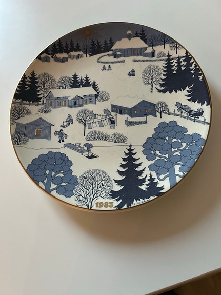 Arabia joululautanen 1983 seinälautanen