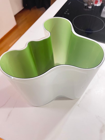 Iittala Aalto maljakko valkoinen–vihreä 160mm