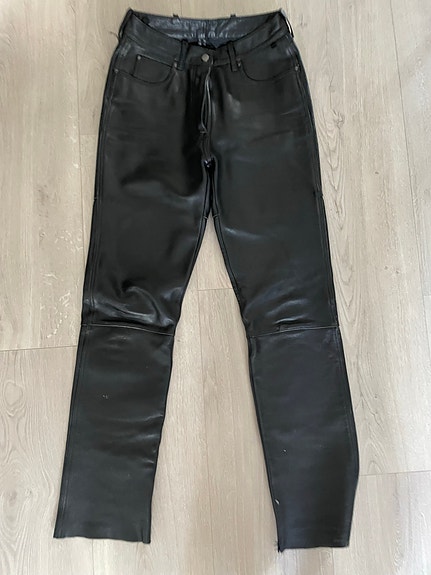 Nahkahousut/prätkähousut kokoa 40