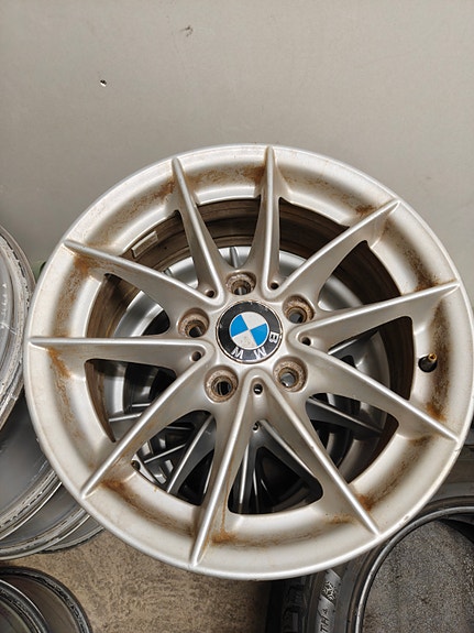 Bmw 16" vanteet