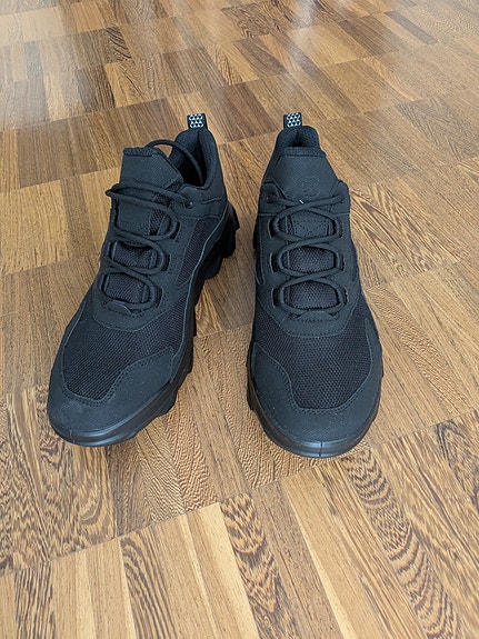 Ecco MX M Low GTX