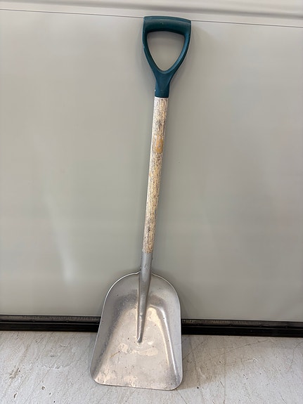 Shovel