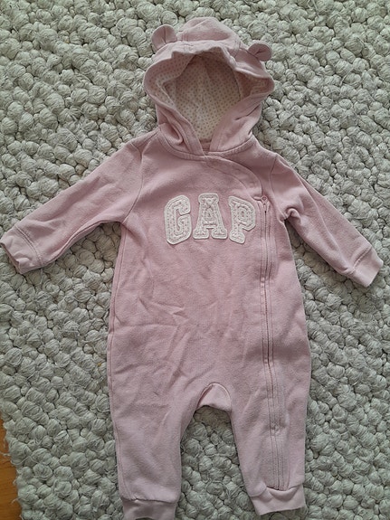 Baby Gap collegepuku