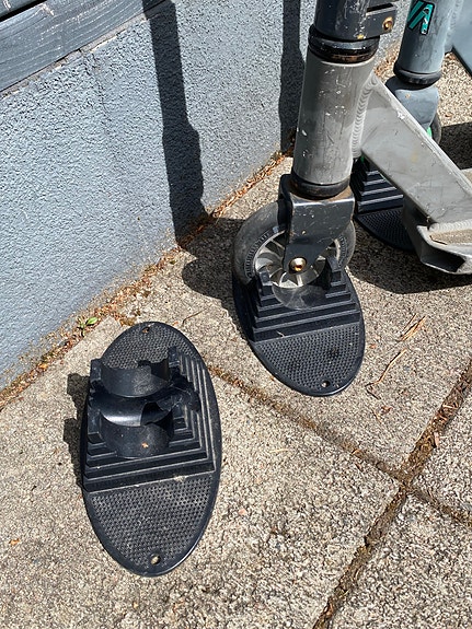Product image 1 of 6