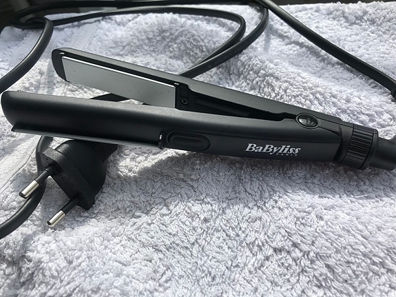 Kätevä matkalla - mini suoristusrauta Babyliss