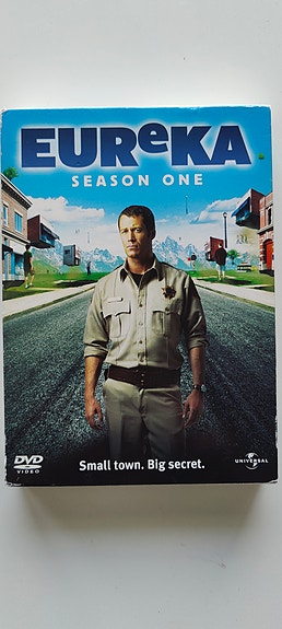 Eureka: Kausi 1. (3 DVD)