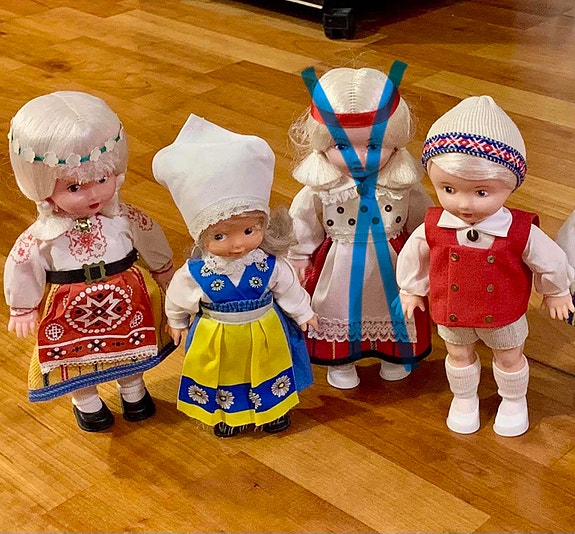 Vanhoja nukkeja