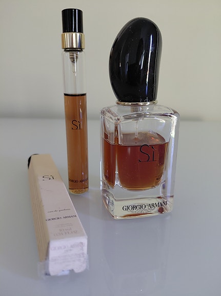 Giorgio Armani Sì naisten hajuvesi