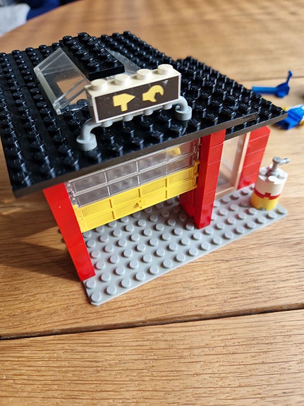 Lego Legoland 6369 autotalli - vintage.