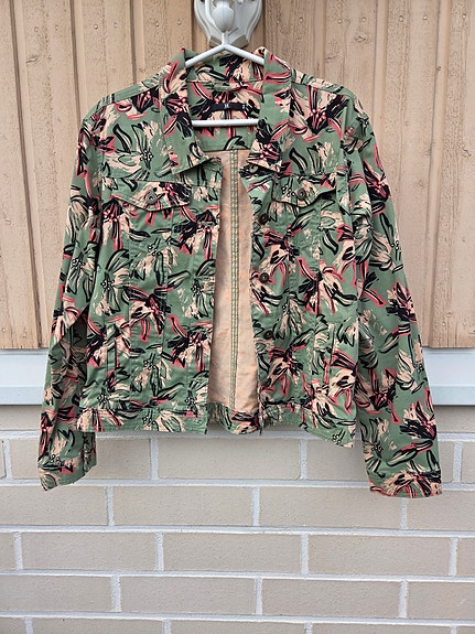 Uusi House farkkutakki, koko L-XL