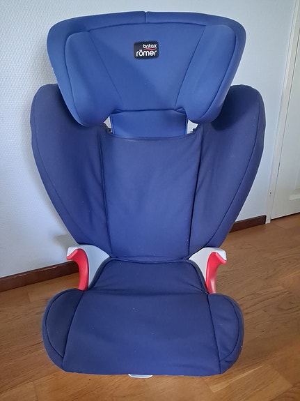 Britax Römer Kid 2 turvavyöistuin