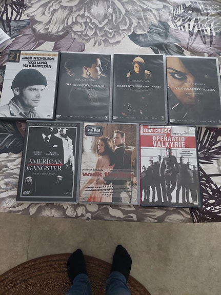 DVD-elokuvapaketti 7 kpl