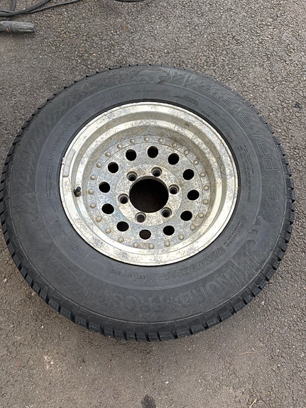 Gislaved 235/75r15
