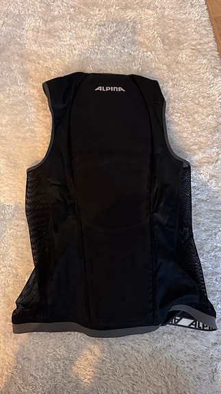 Alpina selkäpanssari