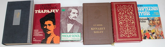 Venäläinen kaunosetti suomeksi (6 kirjaa; Tolstoi, Dostojevski, Gogol, Puškin)