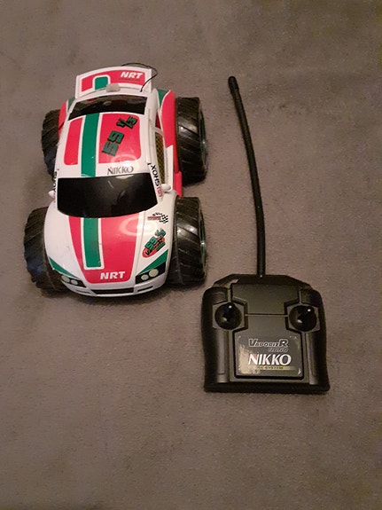 Nikko Vaporizr radio-ohjattava auto