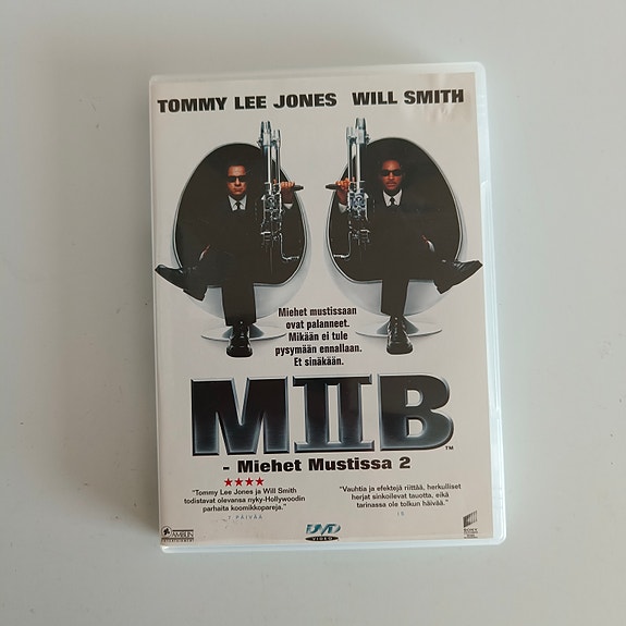 Miehet mustissa 2 dvd